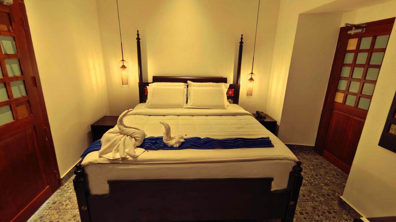 Napier Heritage By Velvet Hotels Kochi Exterior photo