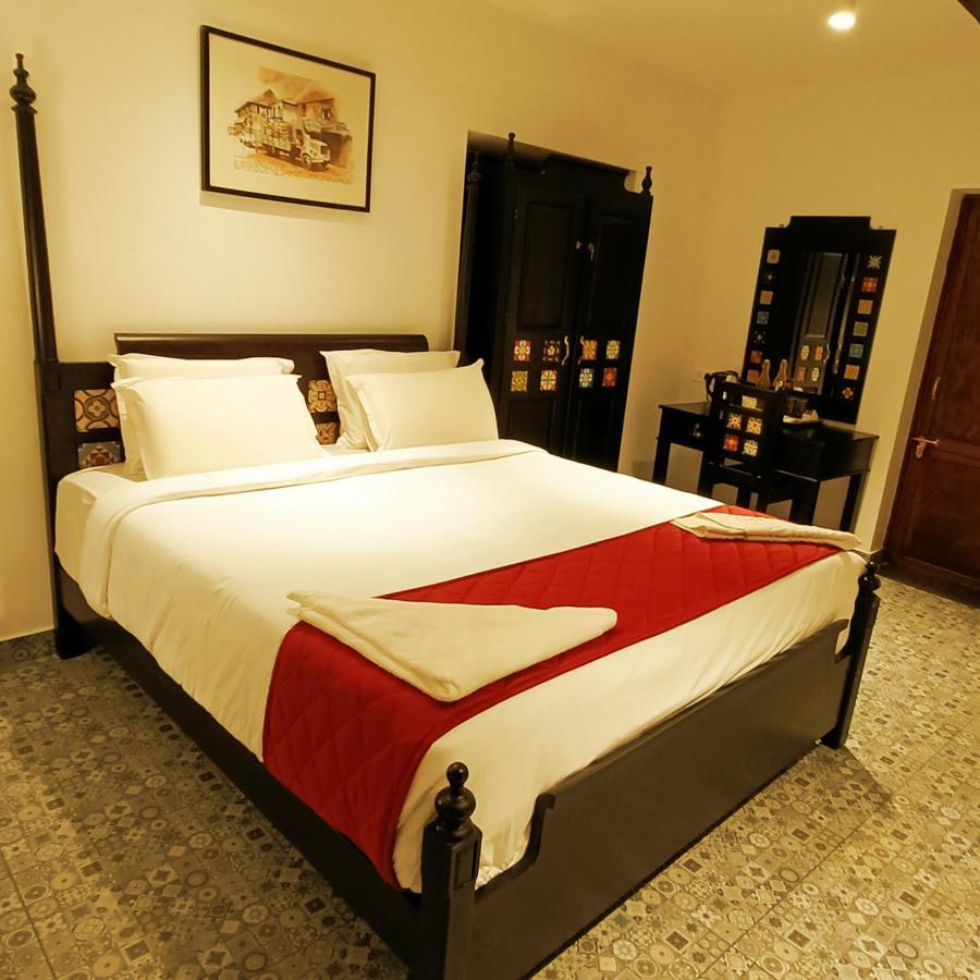 Napier Heritage By Velvet Hotels Kochi Exterior photo