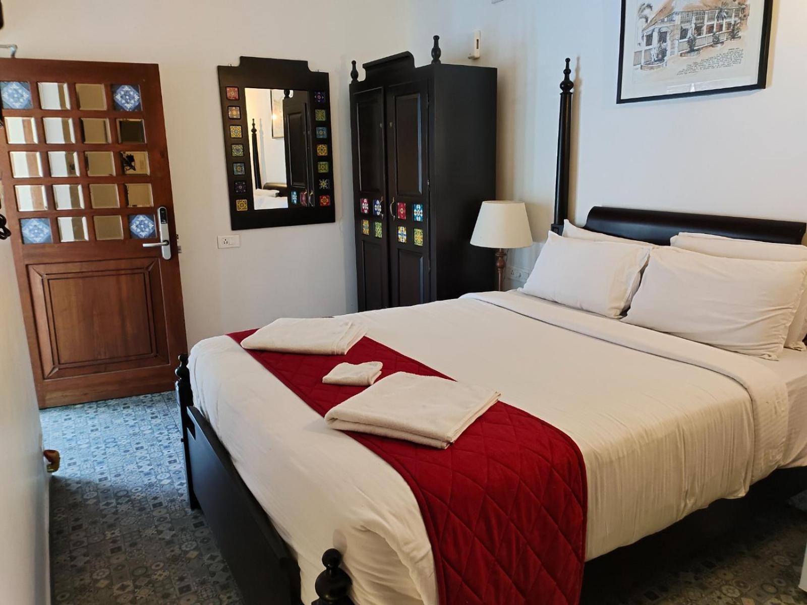 Napier Heritage By Velvet Hotels Kochi Exterior photo